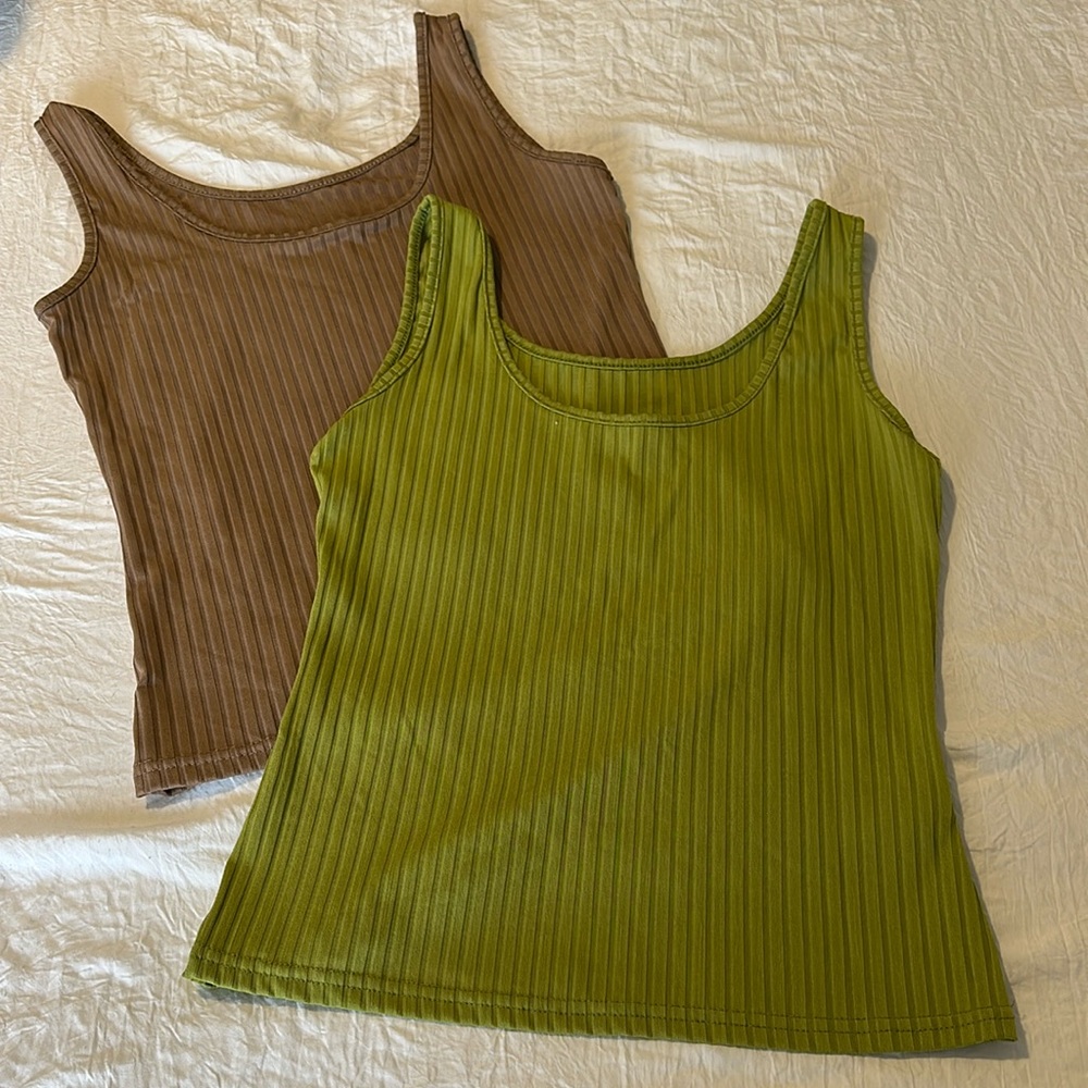 Brand new tank tops Large